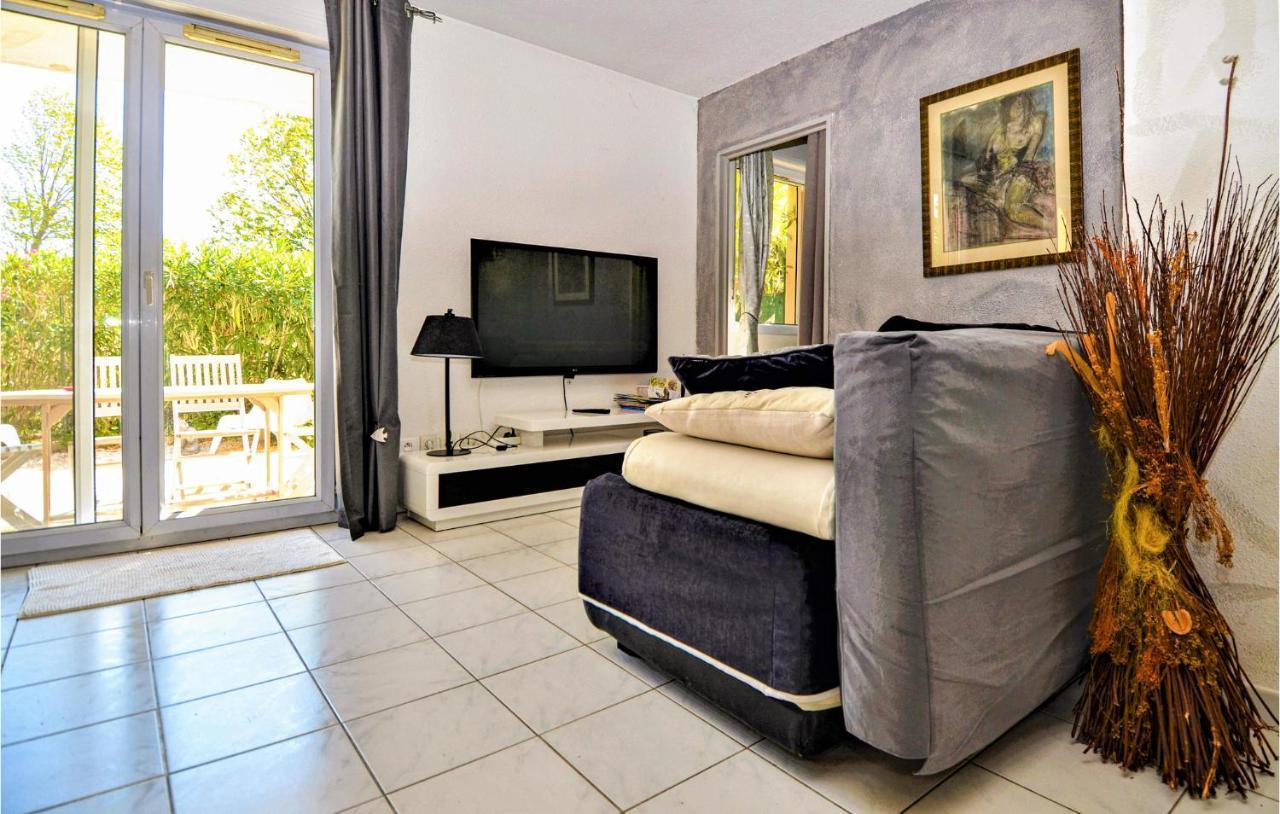 Lovely Apartment In Orange With Kitchen Extérieur photo
